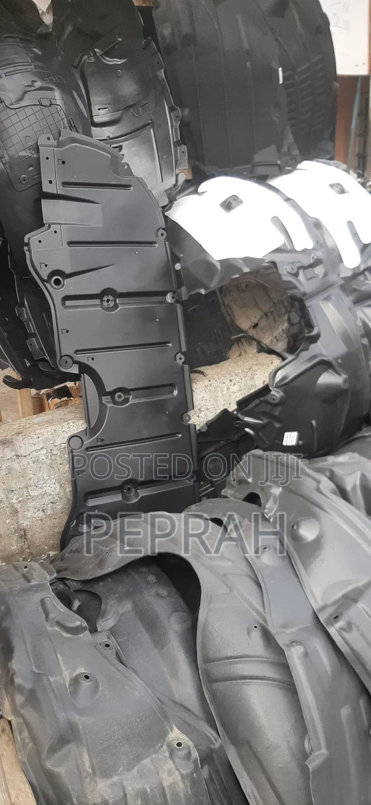 Highlander 2022 Fender Inner Lining