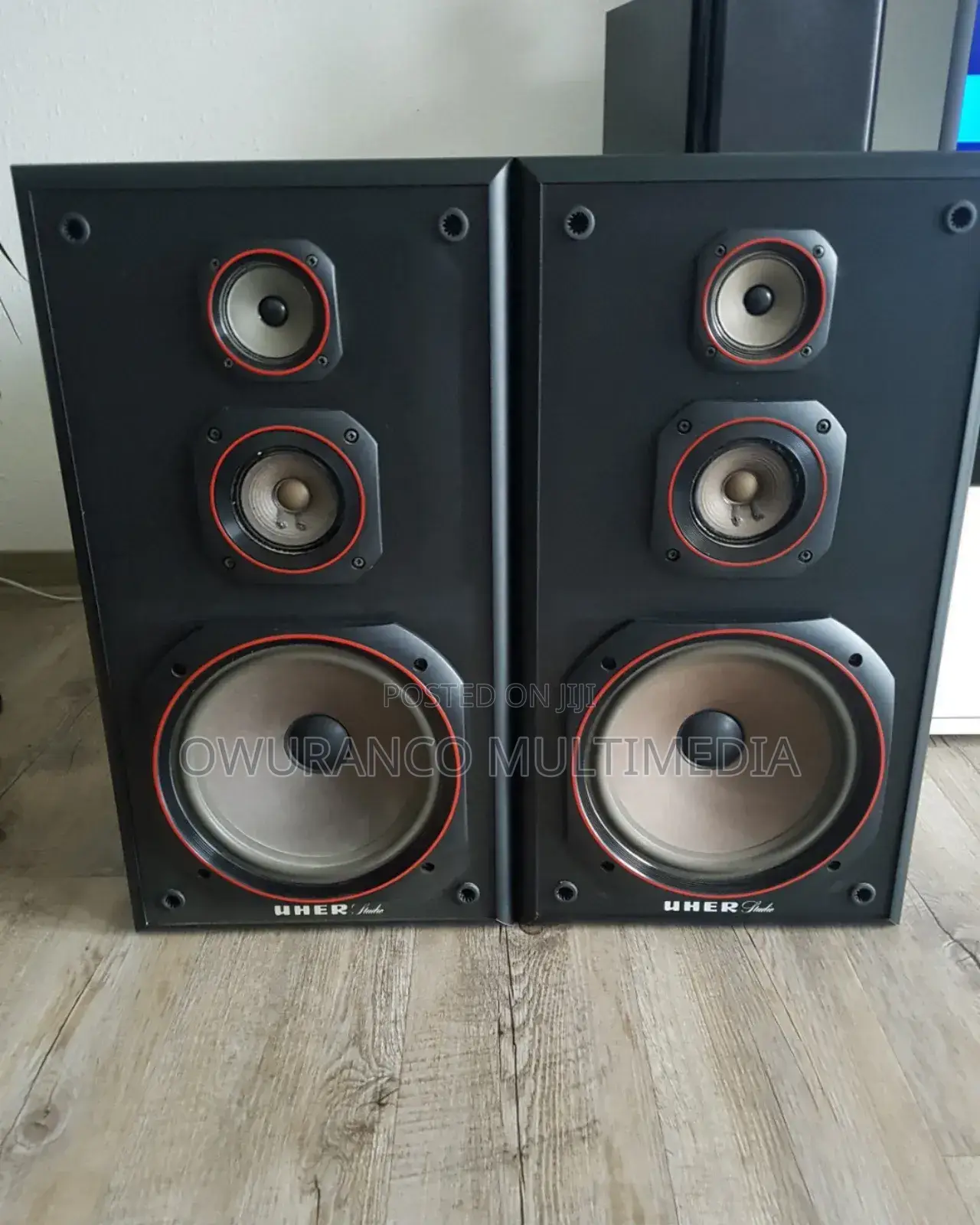Uher Studio 3-Way Pair Speaker