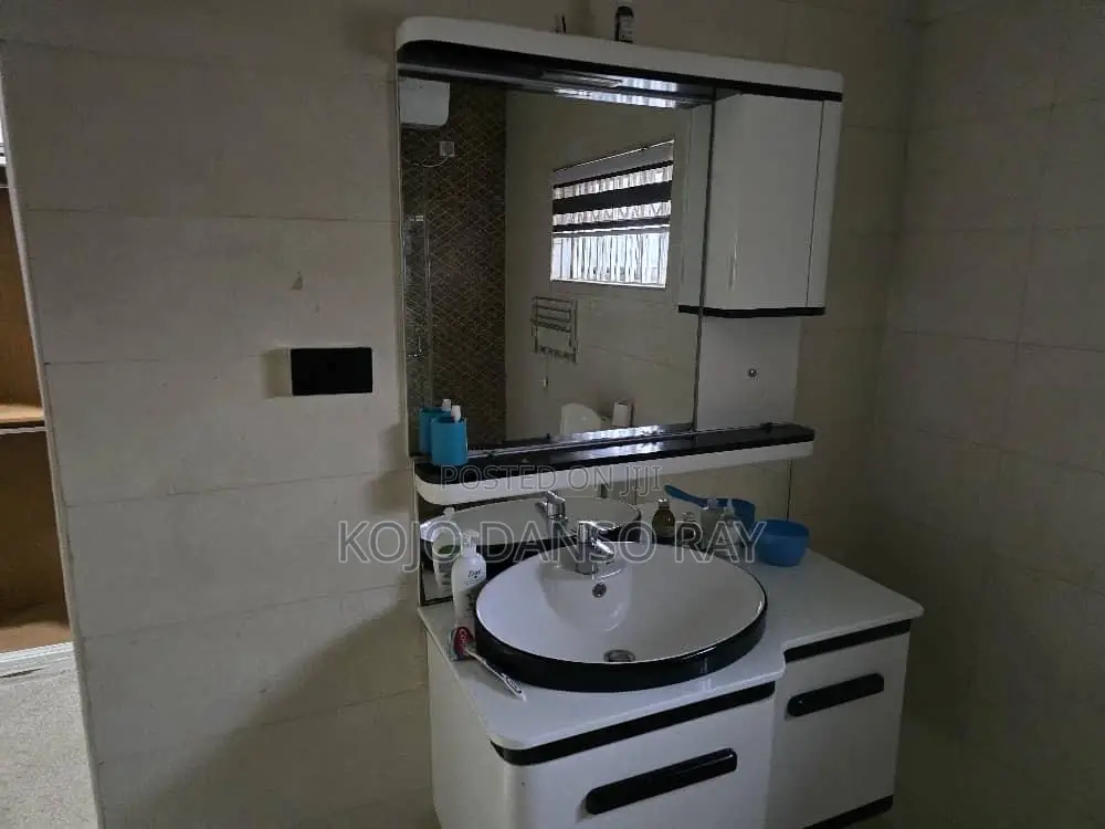 4bdrm House in West Legon for sale