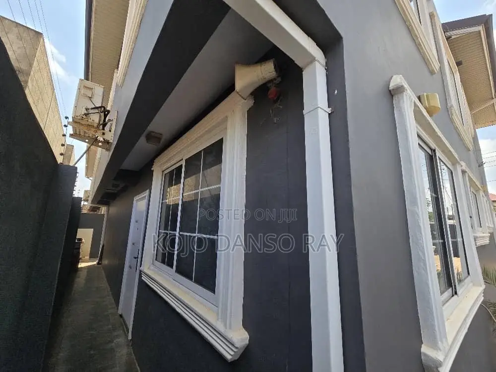 4bdrm House in West Legon for sale