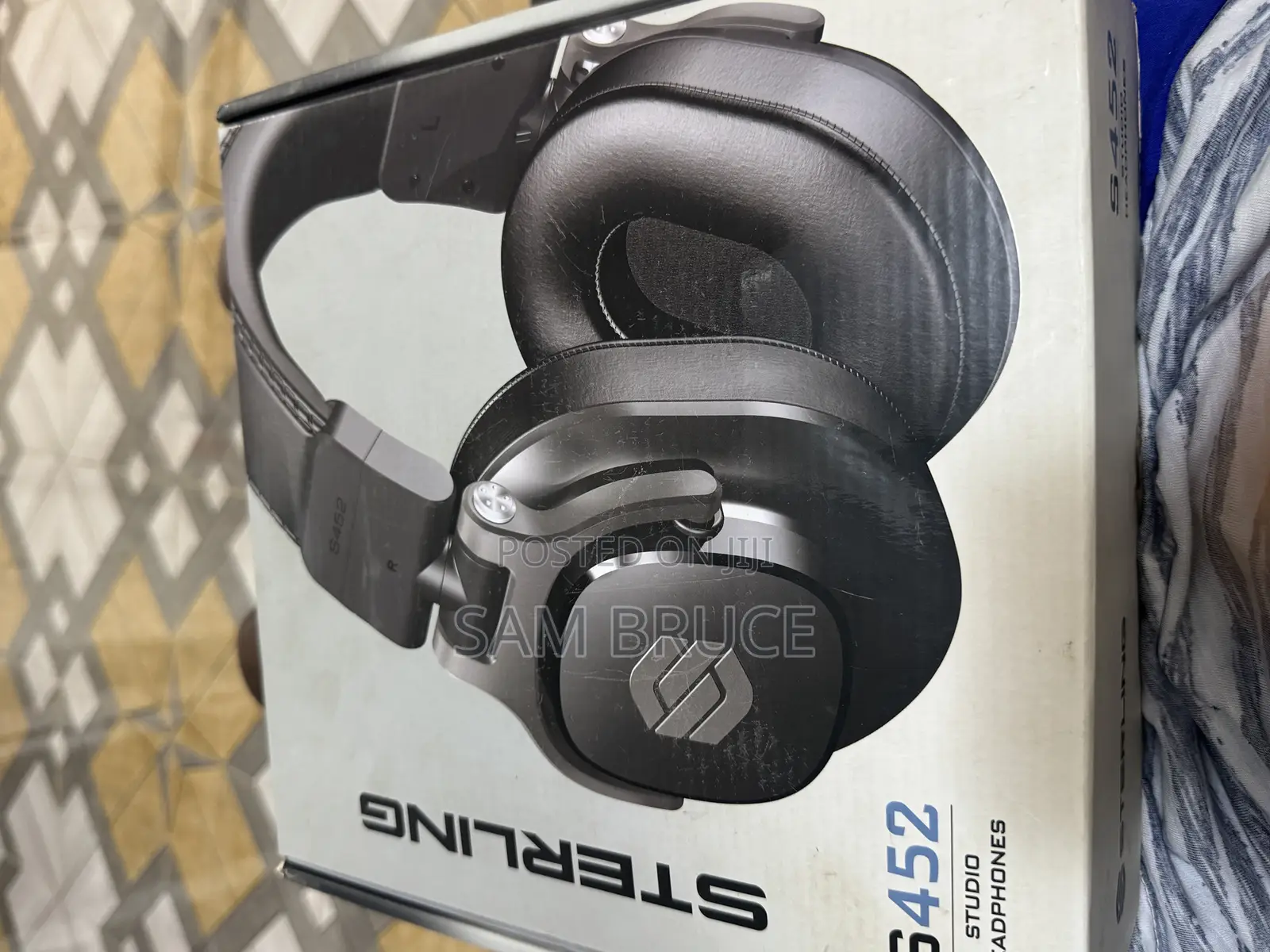 S452 Sterling Studio Headphone