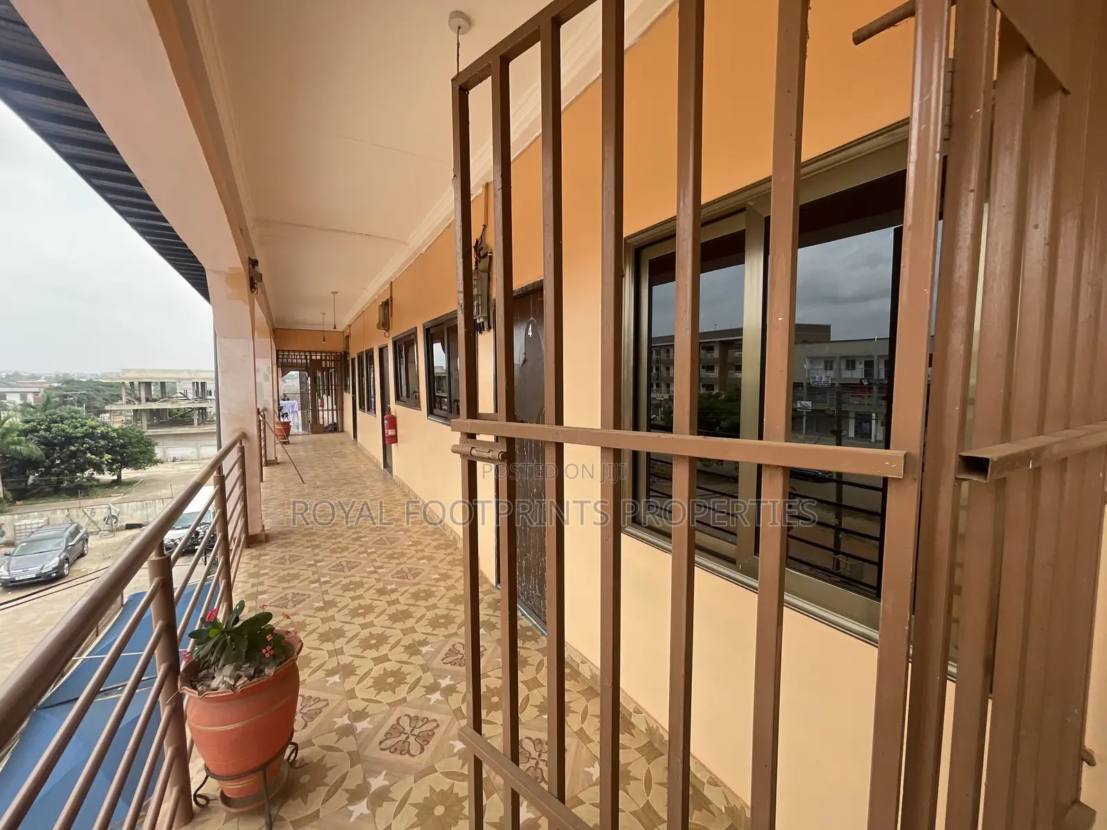 1bdrm Apartment in Luxelooks Properties, Adenta for rent