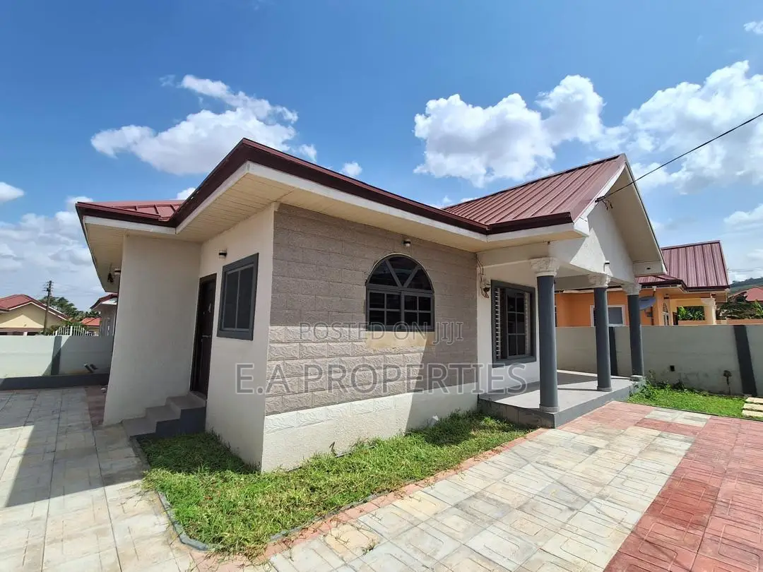 3bdrm House in E A Properties, Ghana Flag for sale