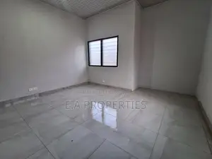 3bdrm House in E A Properties, Ghana Flag for sale