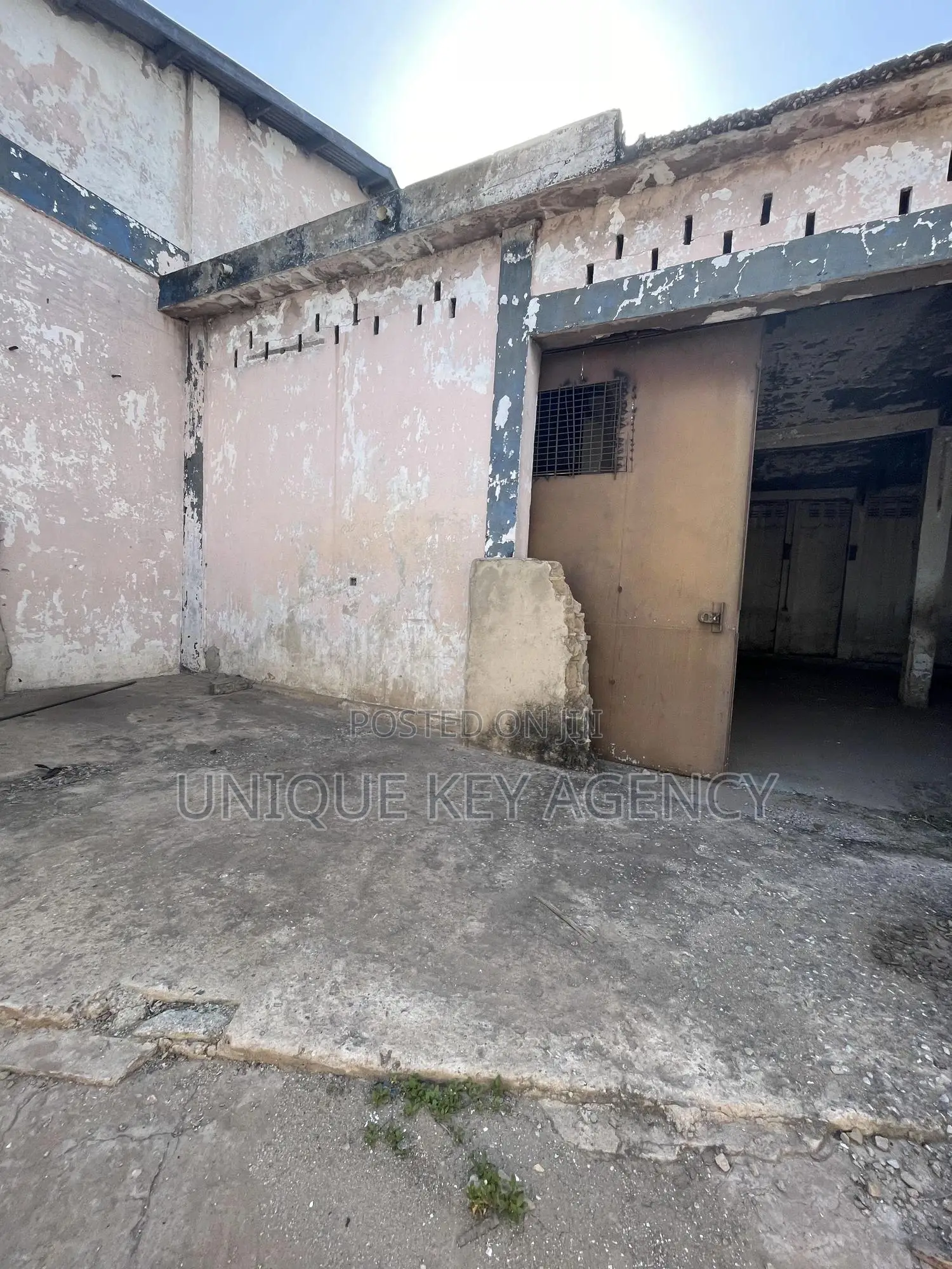 Warehouse for Sale in Accra