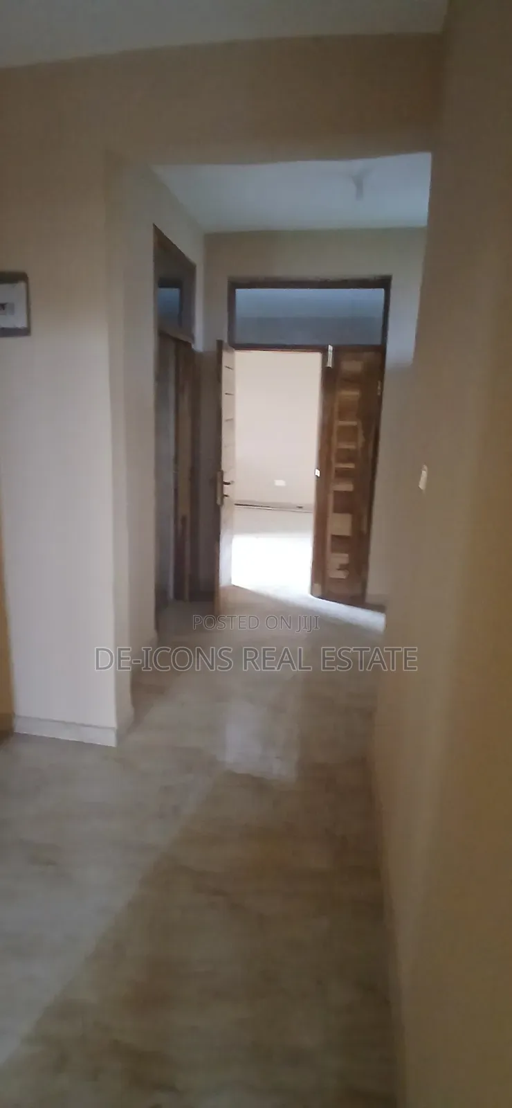 2bdrm Duplex in De-Icons Real Estate, Awutu Senya East Municipal