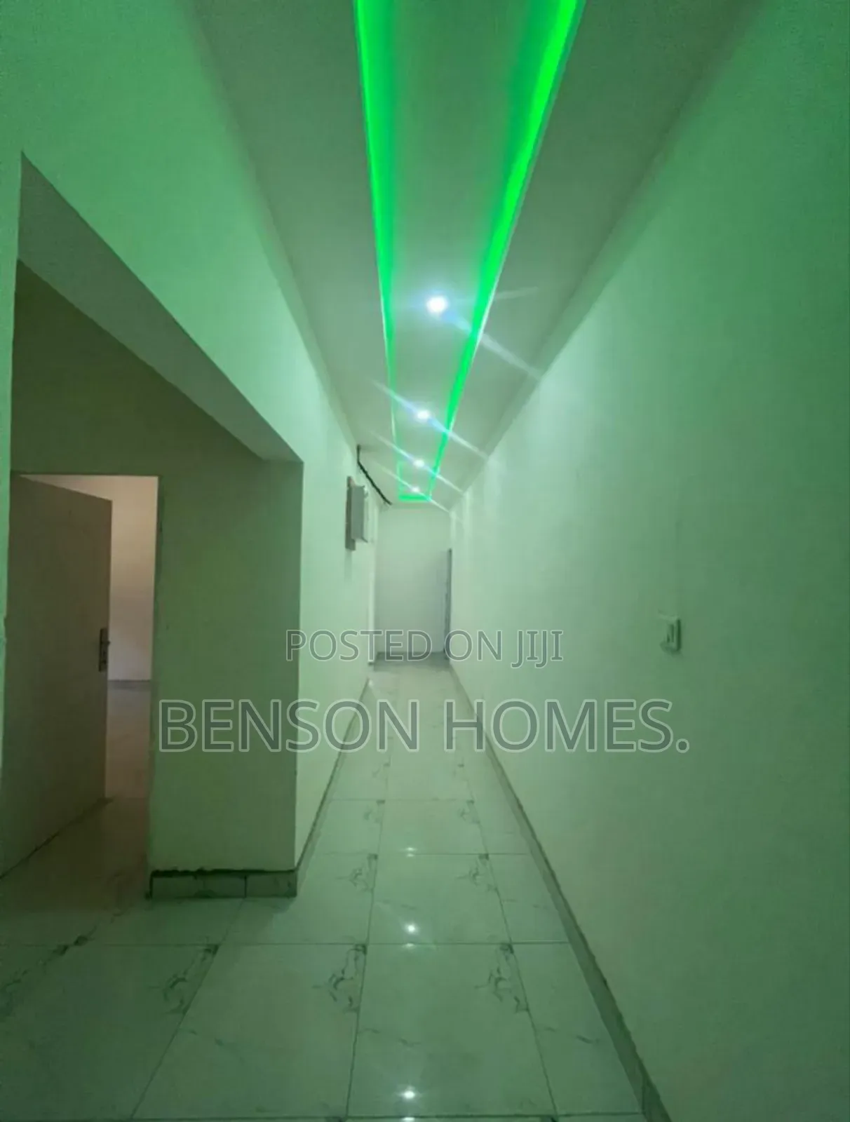 4bdrm Apartment in Ashomang Estate for rent