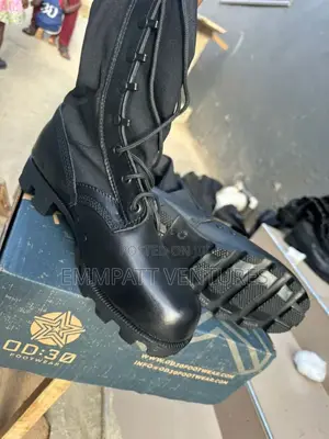 Gold Bell American Grade a Boot