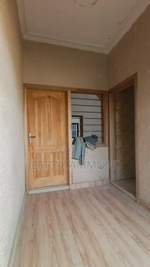 1bdrm Apartment in Tseaddo Round About for rent