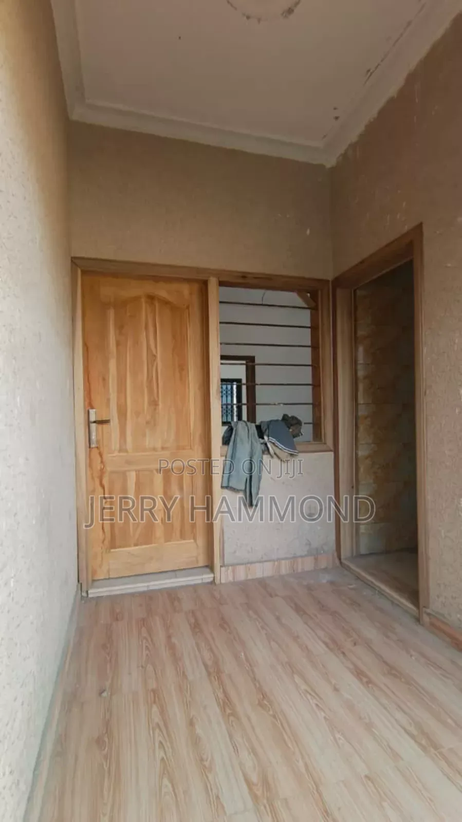 1bdrm Apartment in Tseaddo Round About for rent
