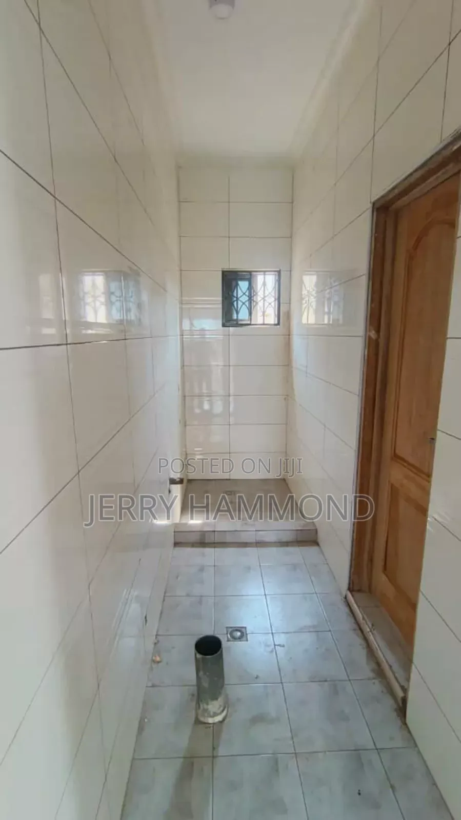 1bdrm Apartment in Tseaddo Round About for rent