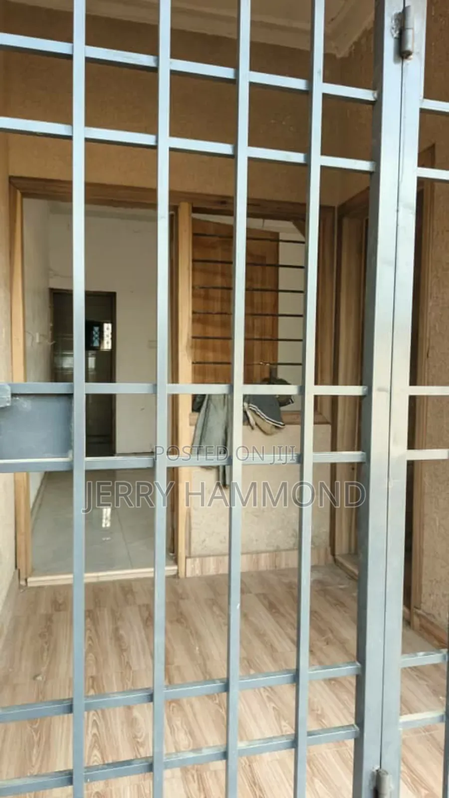 1bdrm Apartment in Tseaddo Round About for rent