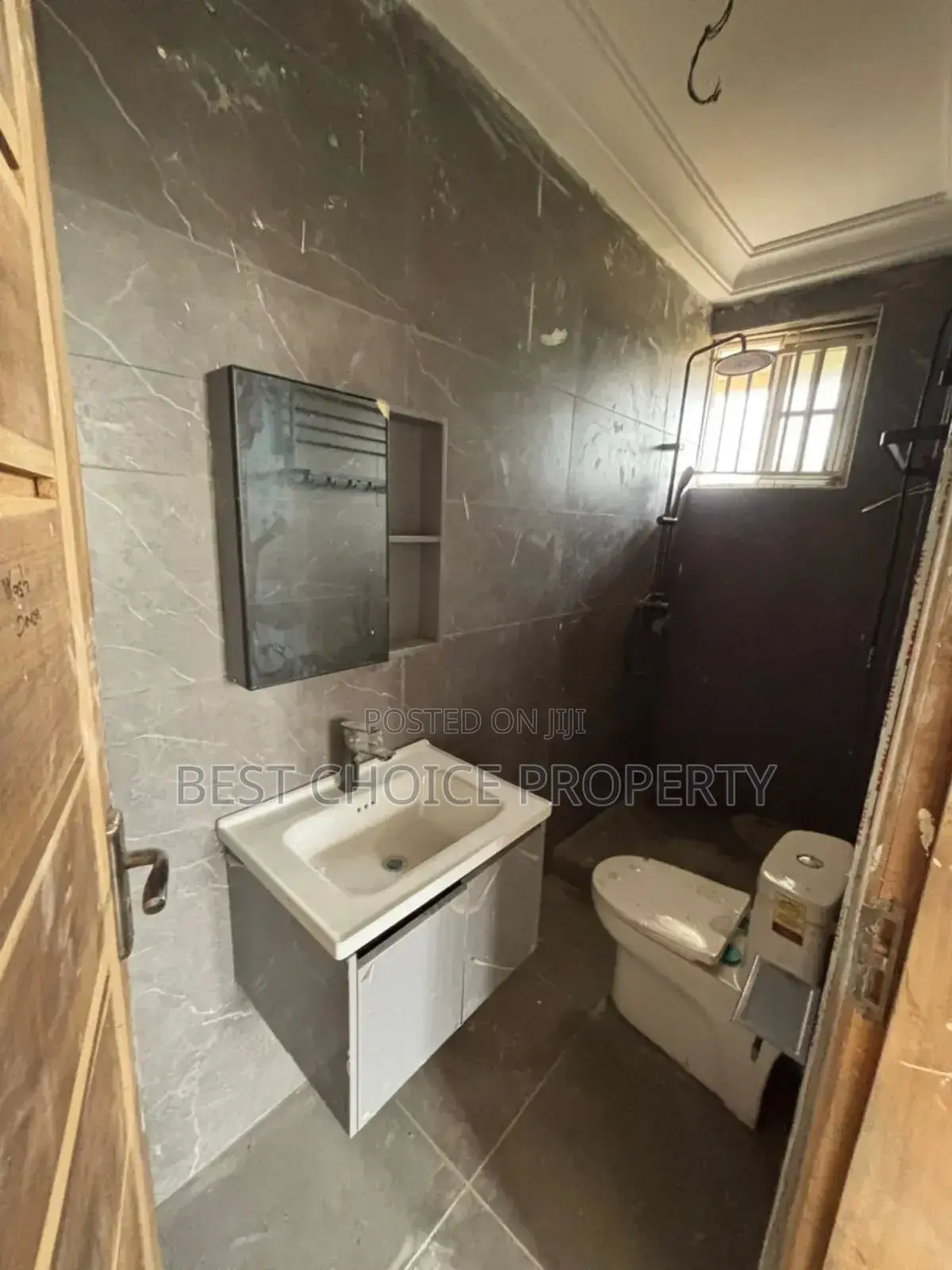Two Bedroom Apartment For