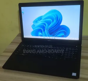 Laptop Dell Latitude 3550 8GB Intel Core I5 SSD 256GB