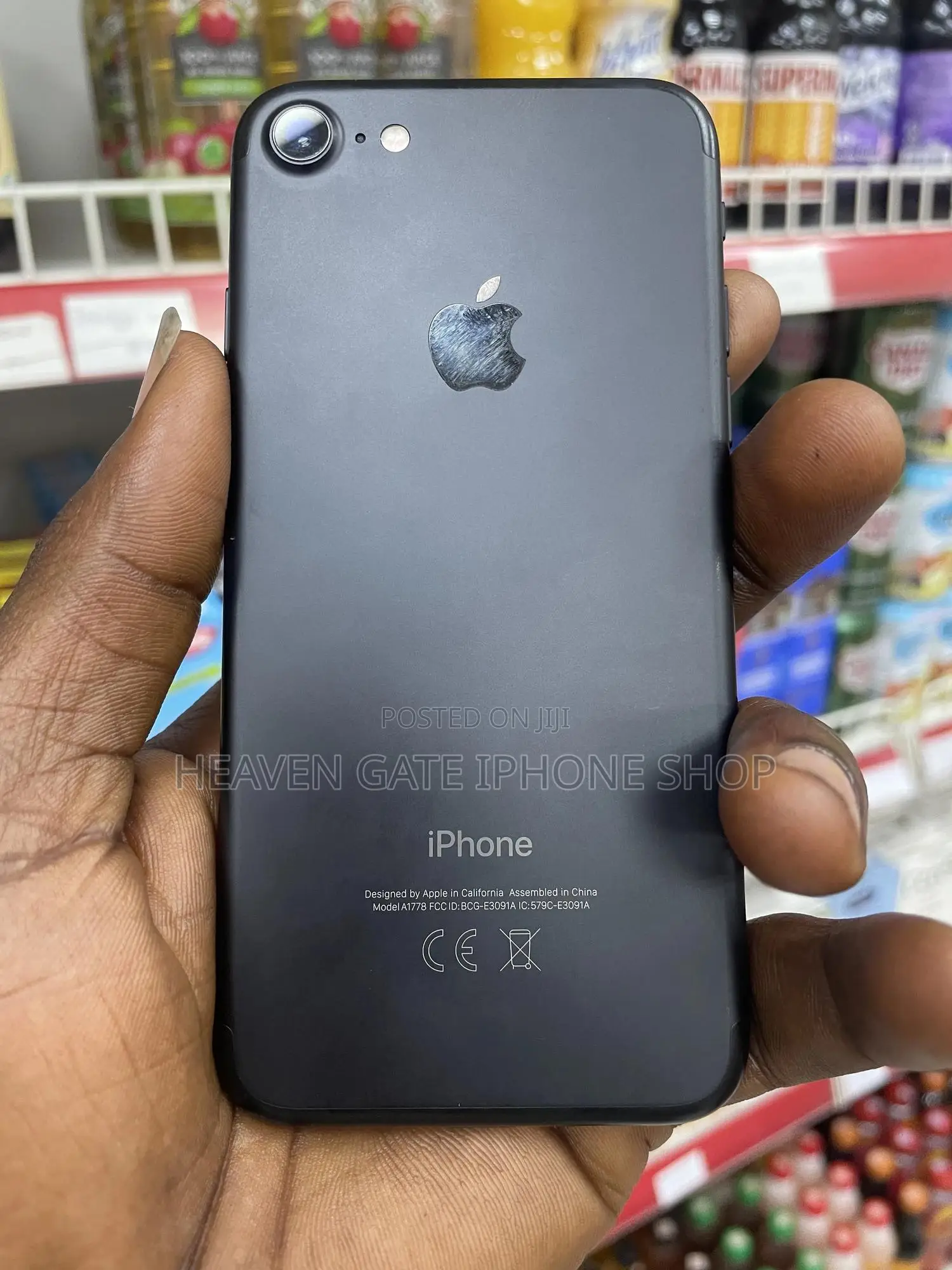 Apple iPhone 7 32 GB Black