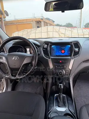 Hyundai Santa Fe 2015 Gray