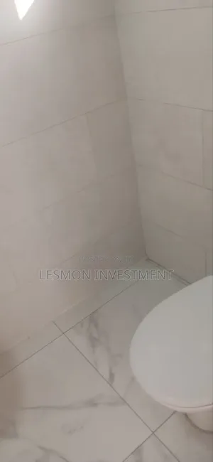 4bdrm Duplex in Lesmon Investment, Spintex for rent