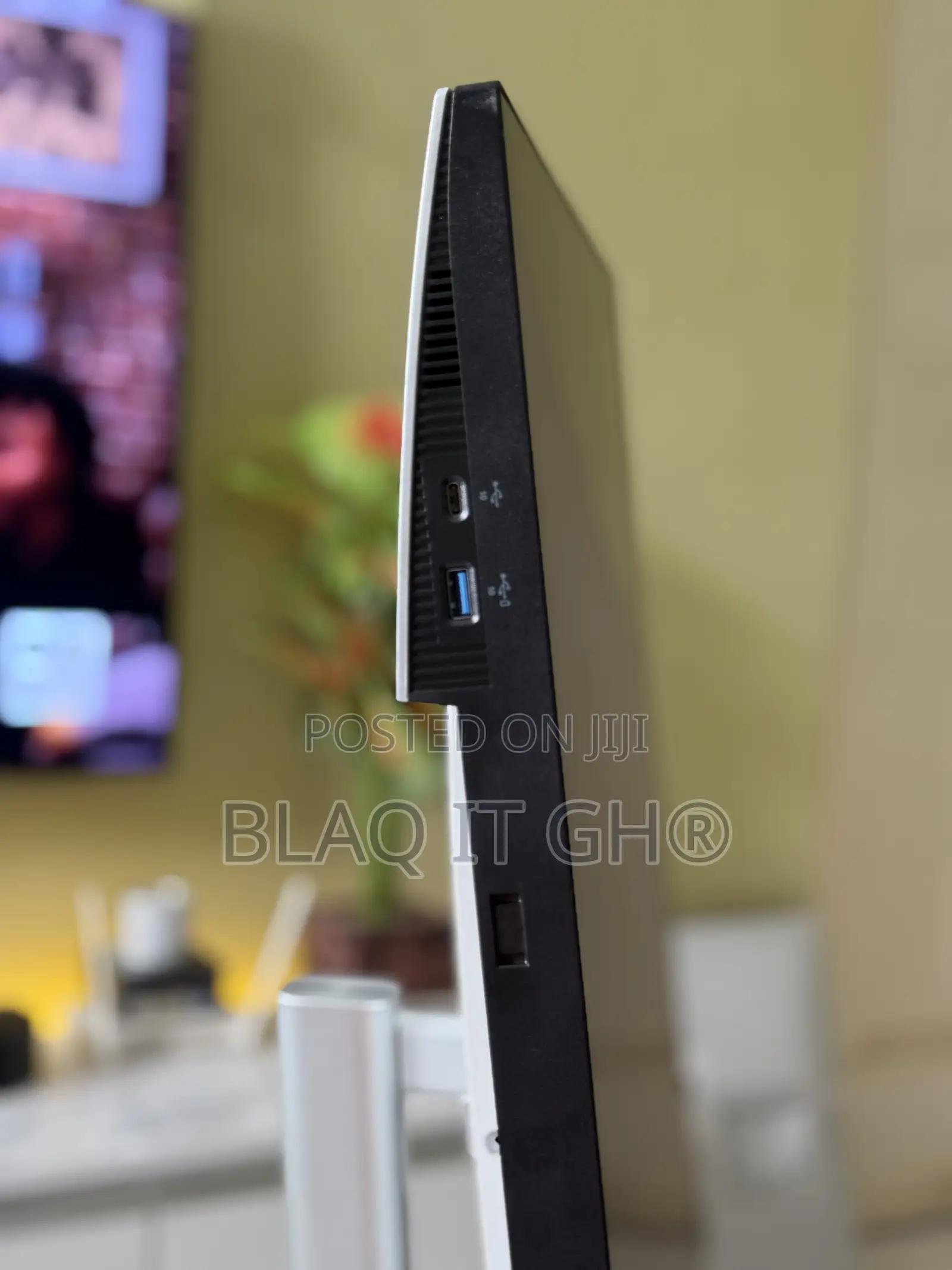 Dell Ultrasharp U2723qe - Led Monitor - 27-3840 X 2160 