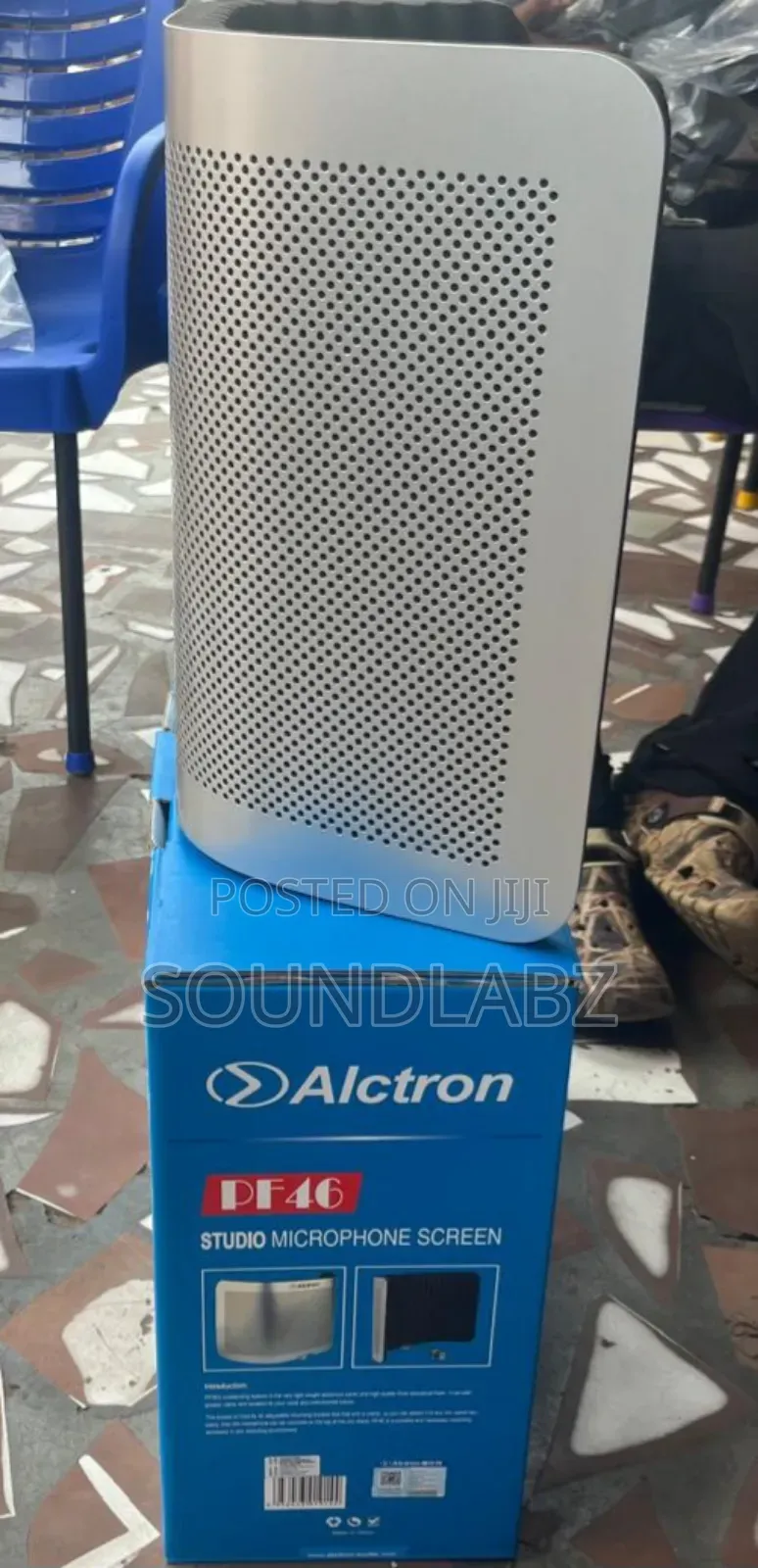 Alctron Pf46 Studio Microphone Screen