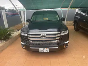 Toyota Land Cruiser 2023 Black