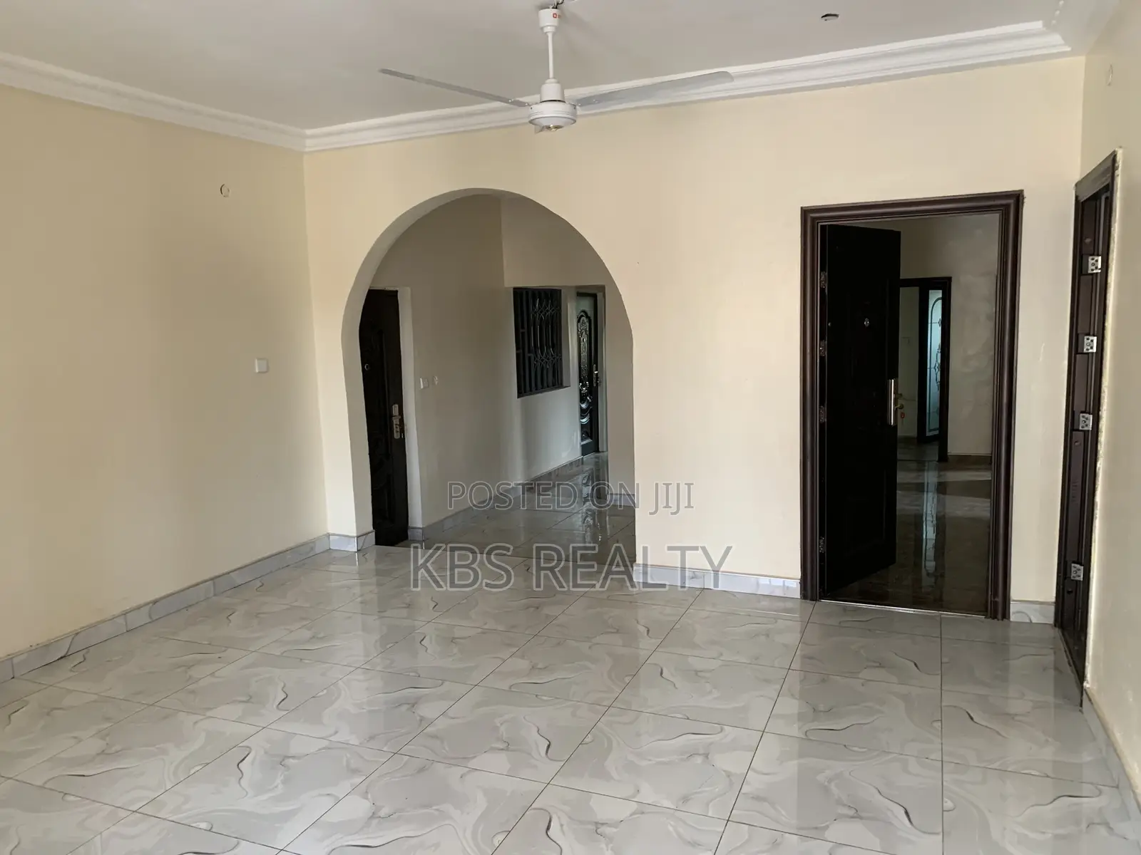 3bdrm Apartment in Santasi Anyinam, Kumasi Metropolitan for rent