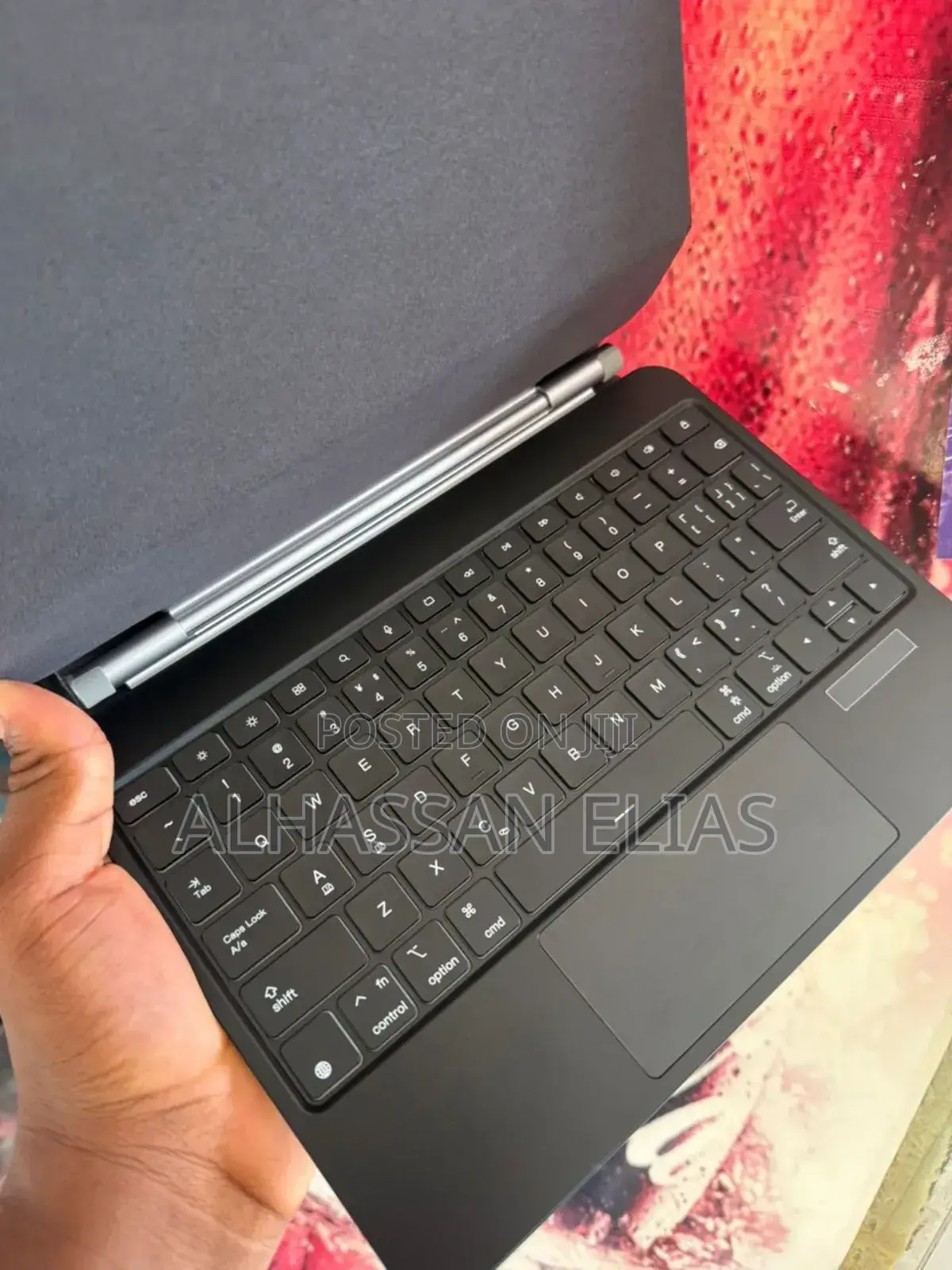 iPad 11th A16 And Apple iPad 10th Generation Magic Keyboard (Black)