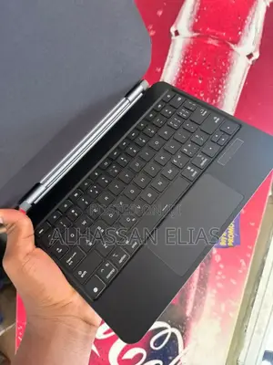 iPad 11th A16 And Apple iPad 10th Generation Magic Keyboard (Black)