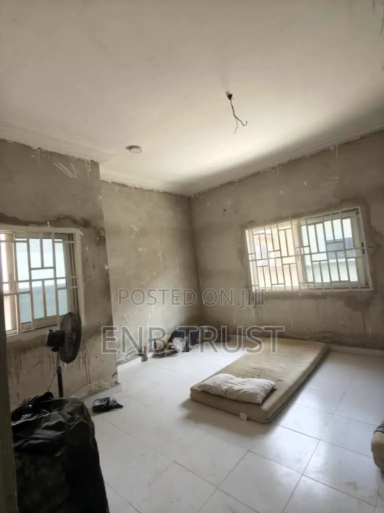 3bdrm House in Tema Community 25 for sale