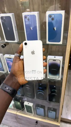 Apple iPhone XR 128 GB White