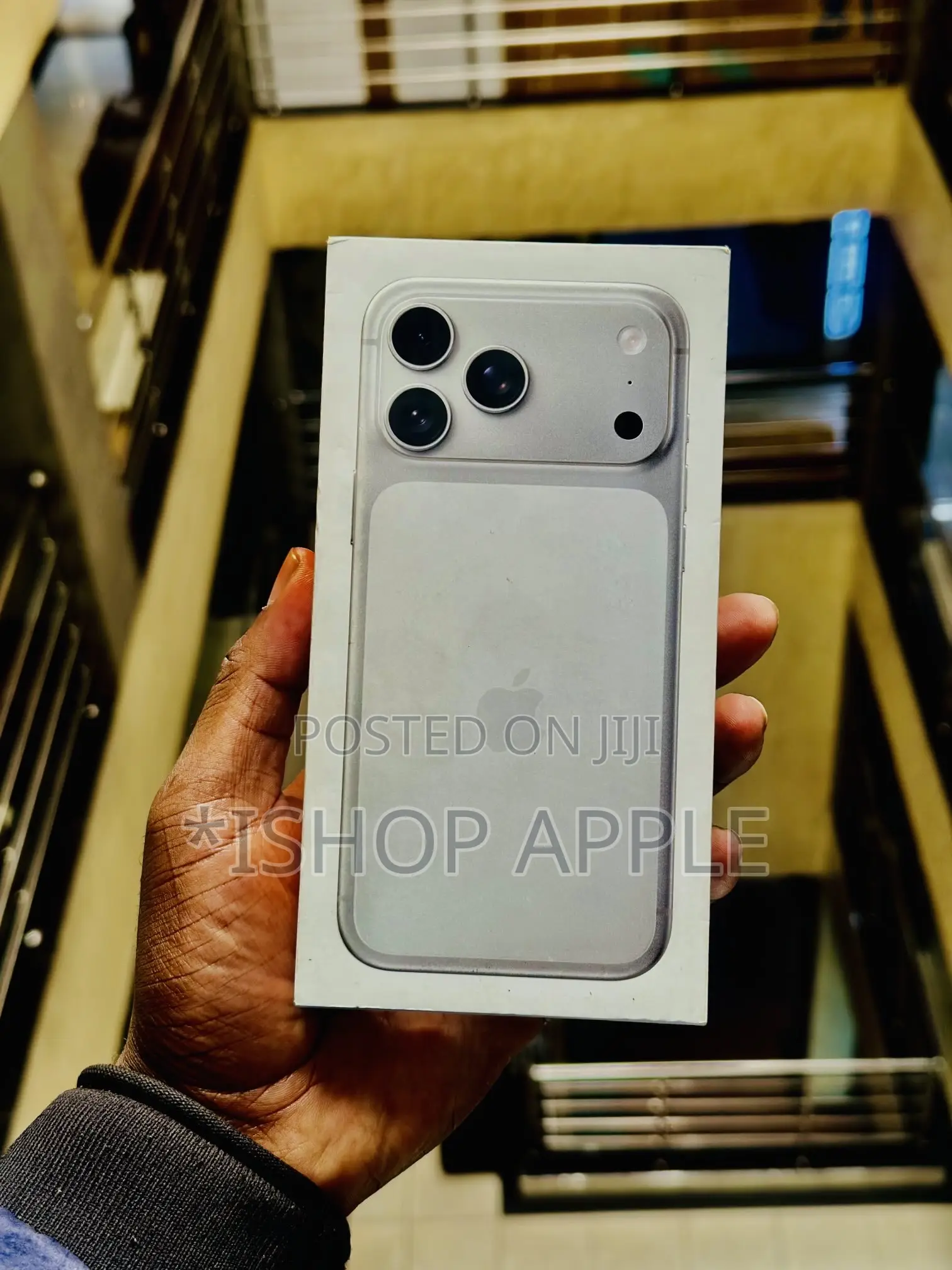 New Apple iPhone 17 Pro Max 512 GB Silver