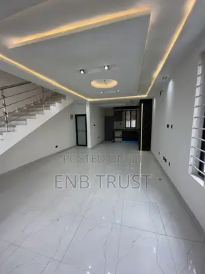 2bdrm House in Ashaley Botwe, School Junction for sale