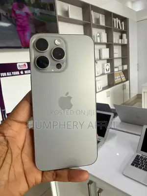 Apple iPhone 15 Pro Max 256 GB
