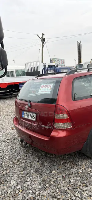 Toyota Corolla 1.6 Sol 2005 Red