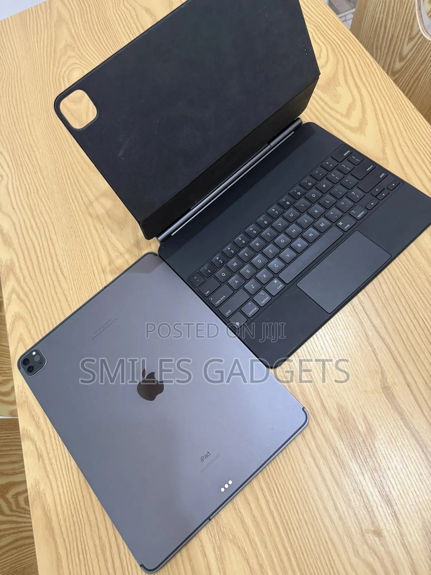 Apple iPad Pro 12.9 (2022) 1 TB Gray