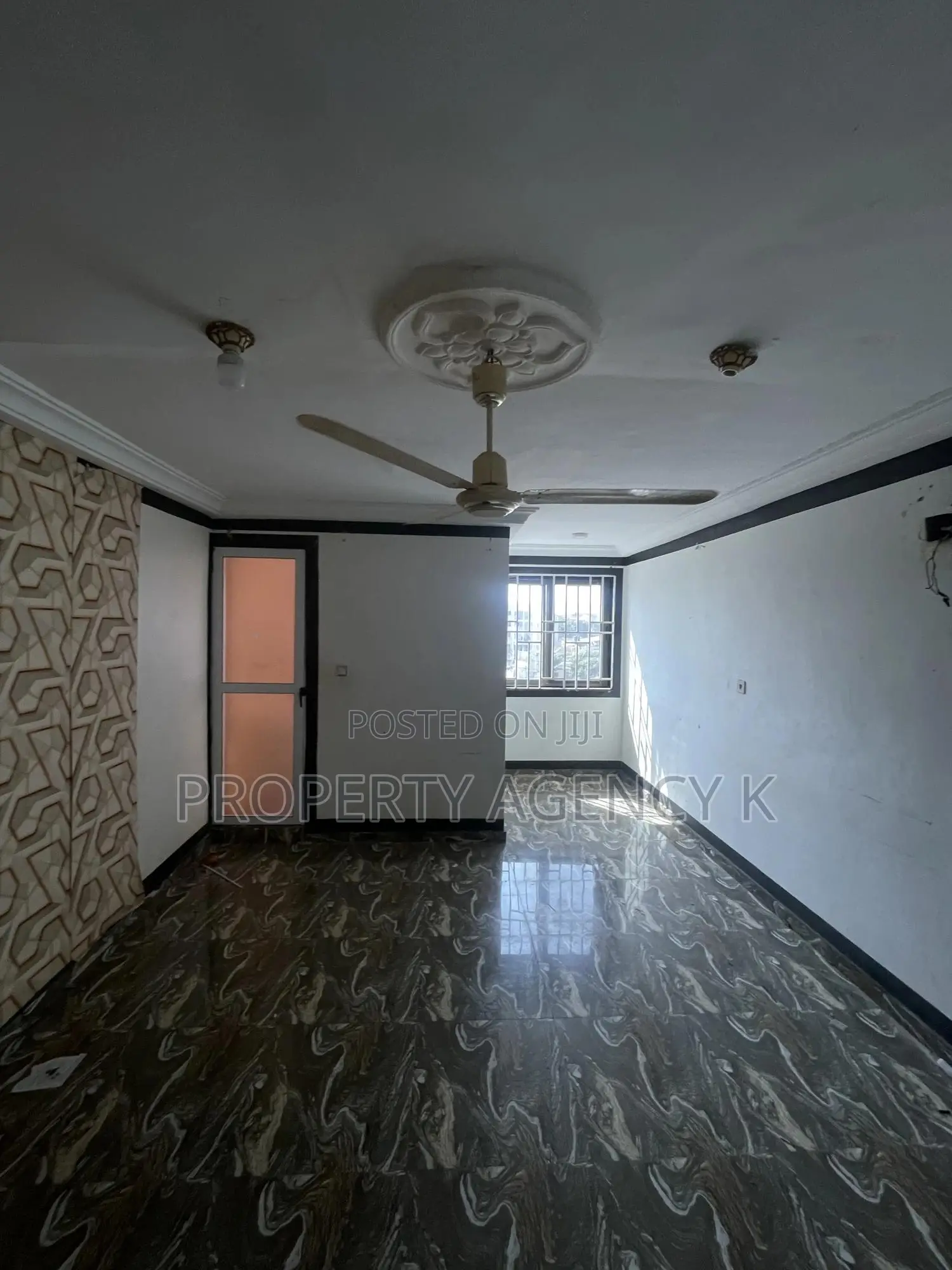 1bdrm Apartment in Including Water Bill, Old Barrier for rent