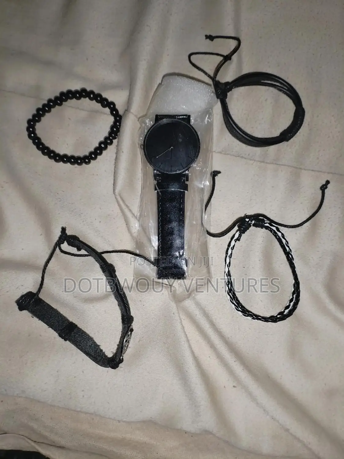 Black Wristwatch Of 4 Bracelet