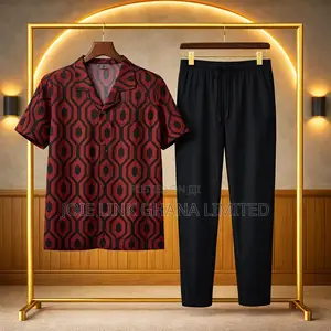 Neat Classy Men’S Traditional Wear
