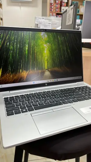 Laptop HP EliteBook 850 8GB Intel Core i7 SSD 512GB