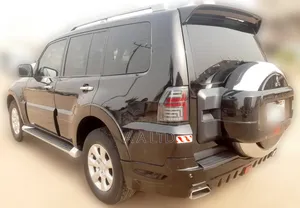Upgrade Face-Lift Mitsubishi Pajero to Latest Shape