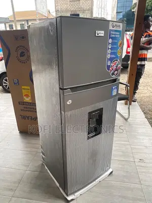 Pearl 246l Tasteful Bottom Freezer Fridge With Water Outlet