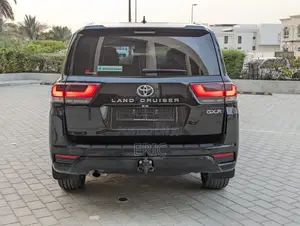 Toyota Land Cruiser 3.5 Petrol 4WD 2022 Black