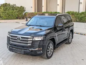 Toyota Land Cruiser 3.5 Petrol 4WD 2022 Black