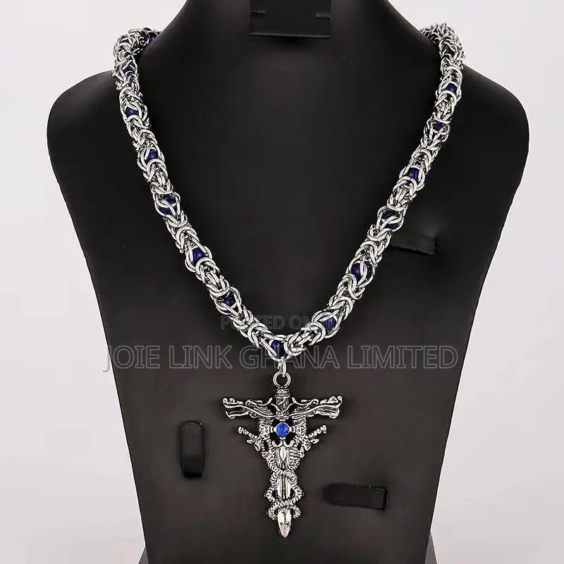 Quality Men's Chaines Available In Stock