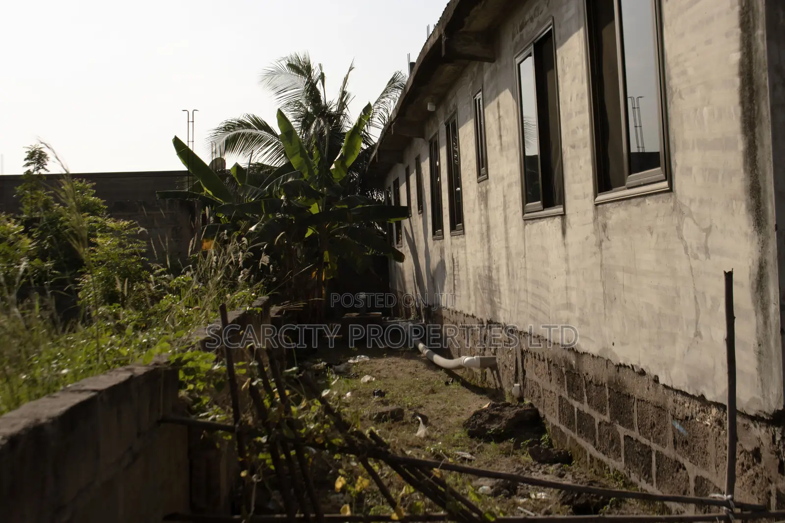 5bdrm House in Dodowa for sale