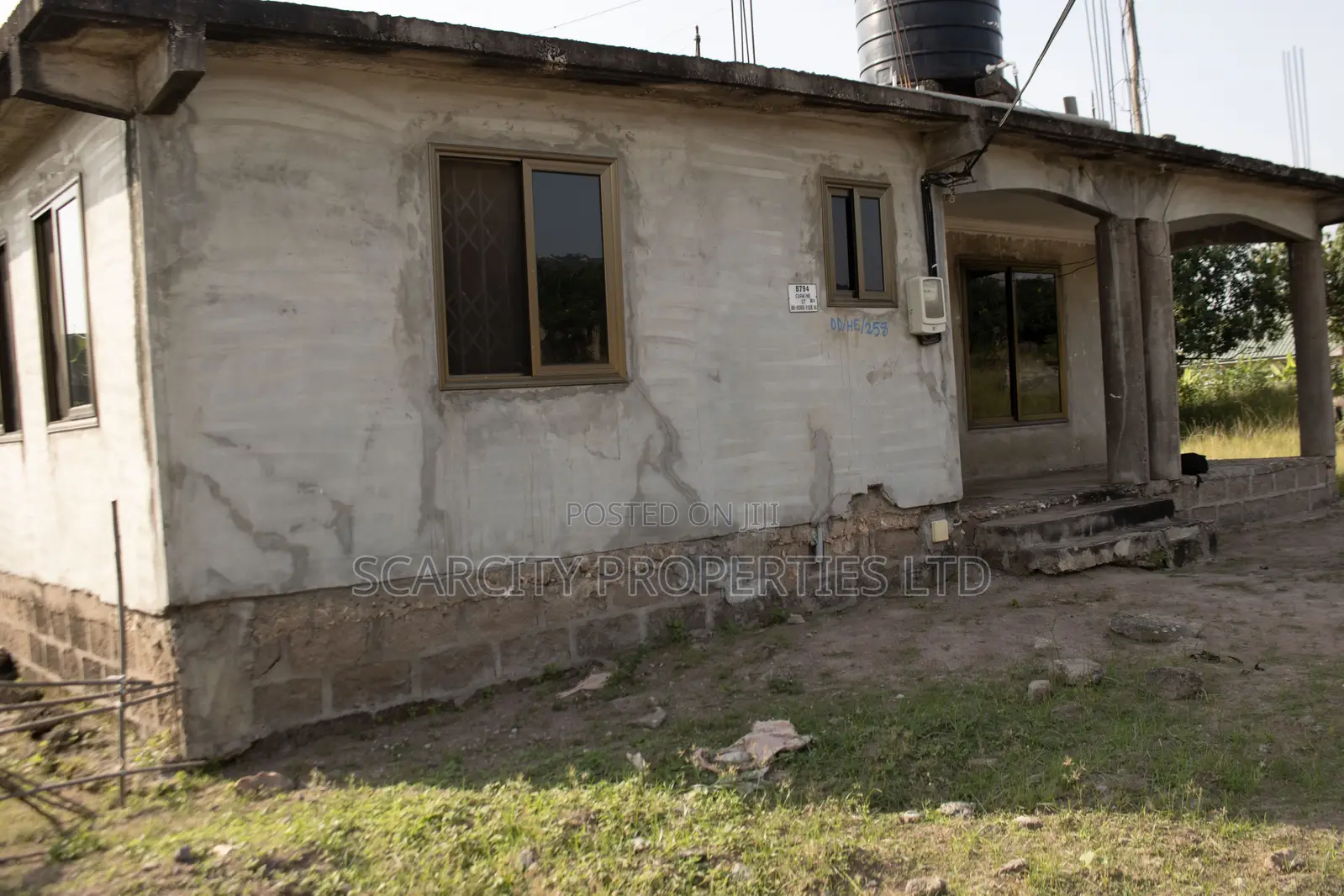 5bdrm House in Dodowa for sale