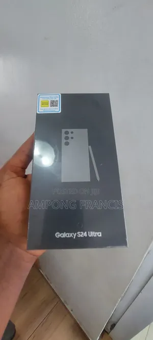 New Samsung Galaxy S24 Ultra 256 GB