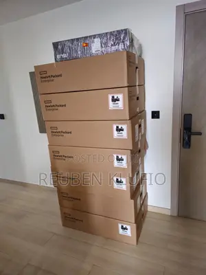 New Server HP ProLiant DL 380 G10 4210R 32GB Intel Xeon HDD+SSD 1T