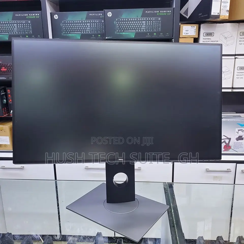 Dell 27” QHD Wide 1440p Ultrasharp Ips Monitor
