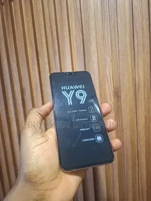 New Huawei Y9 2019 128 GB White