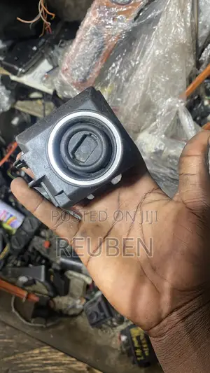 Mercedes Benz Key Nub for C Class